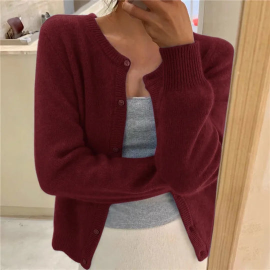 CozyCardigan - Kle deg i høstens omfavnende varme med vår koselige cardigan